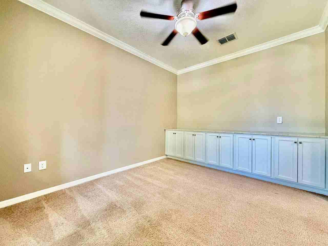 12404 Ballentrae Forest Dr - Photo 5 of 43