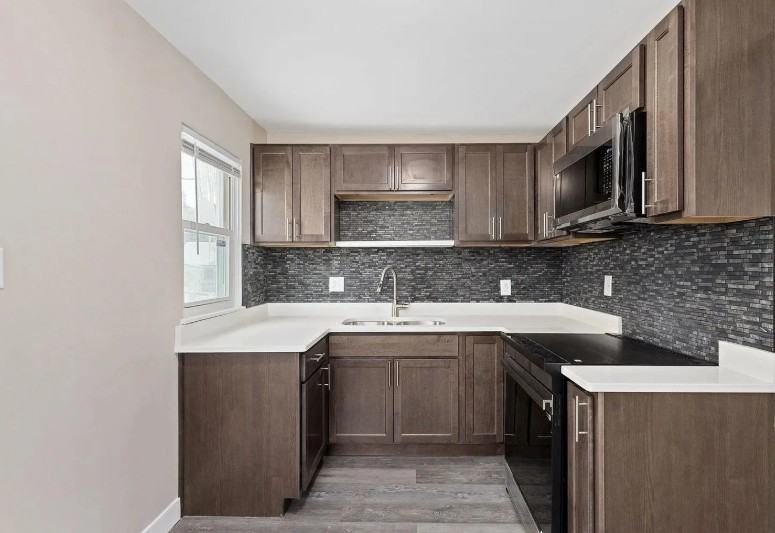 1031 Good Pl - Photo 7 of 21