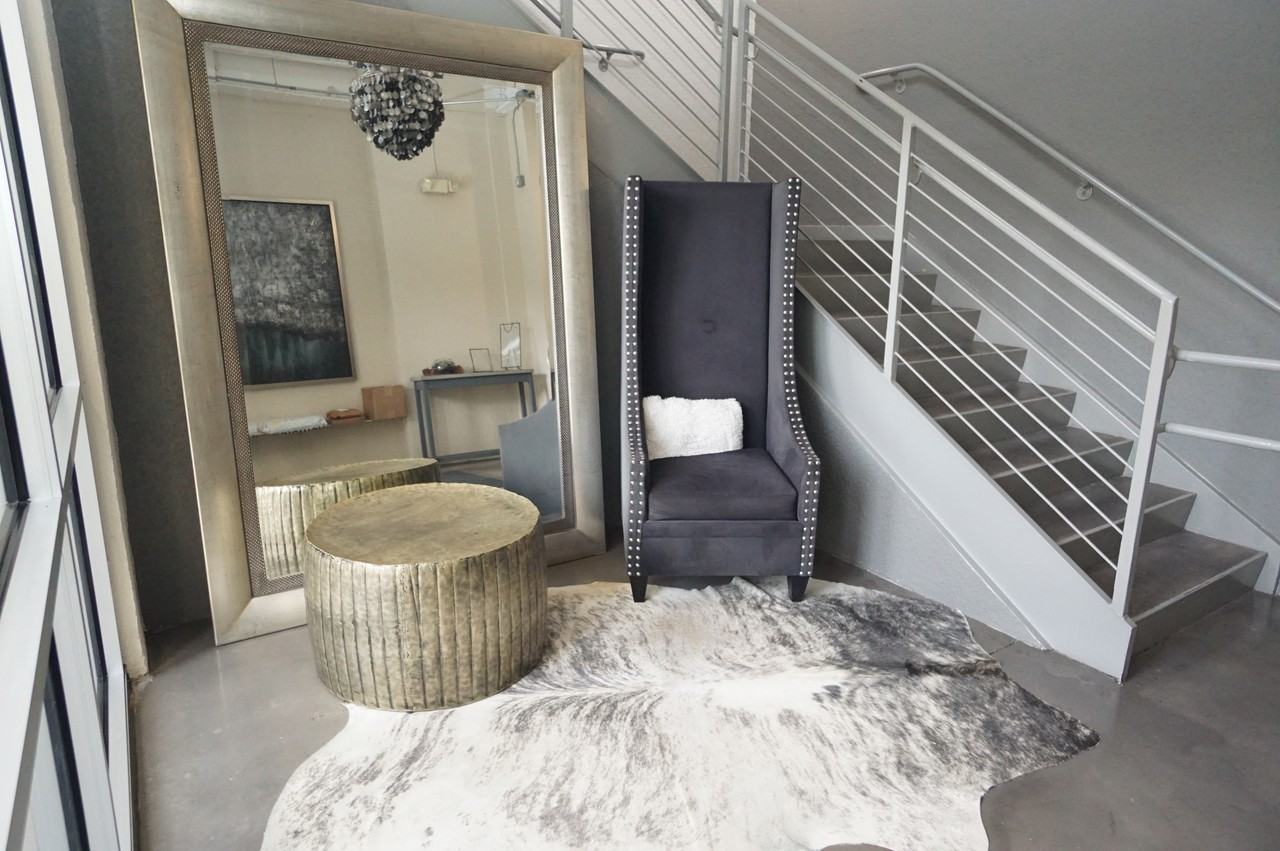 1501 W Horatio St #111 - Photo 2 of 17