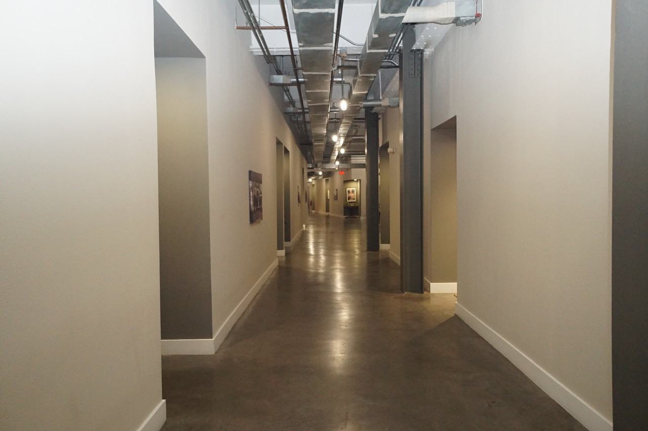 1501 W Horatio St #111 - Photo 3 of 17