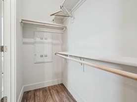 3401 N Elm Ave - Photo 1 of 1
