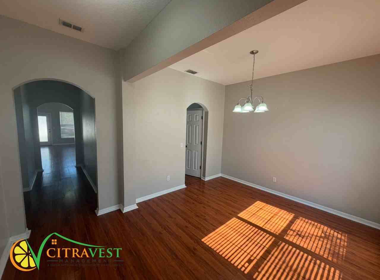 222 Windsor Estates Dr - Photo 2 of 16