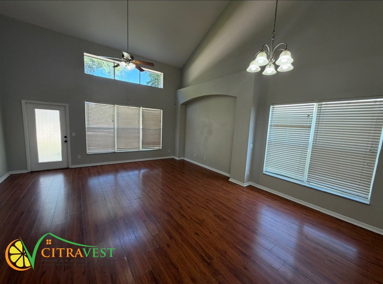 222 Windsor Estates Dr - Photo 3 of 16