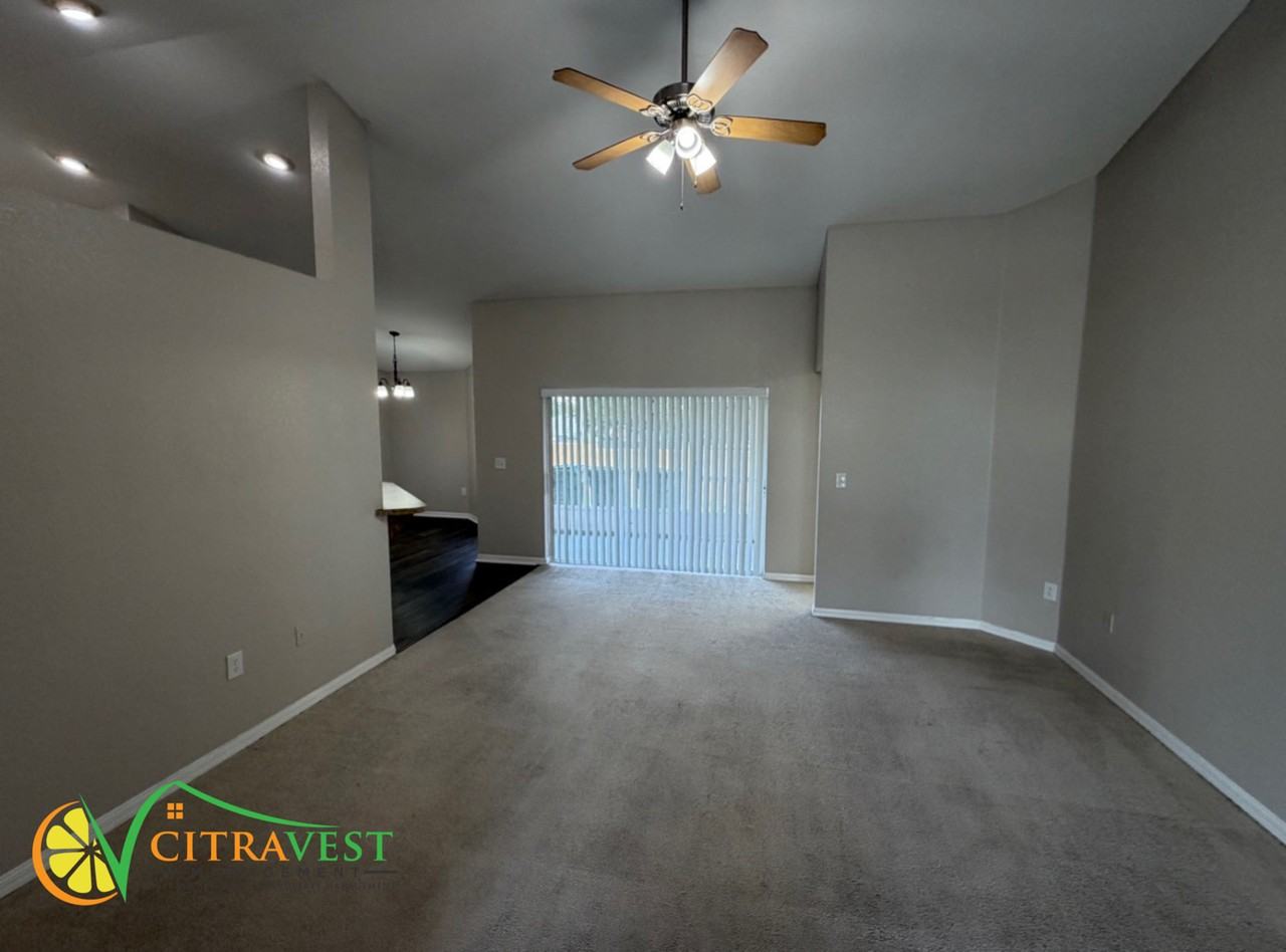 110 Cloverdale Rd - Photo 2 of 12