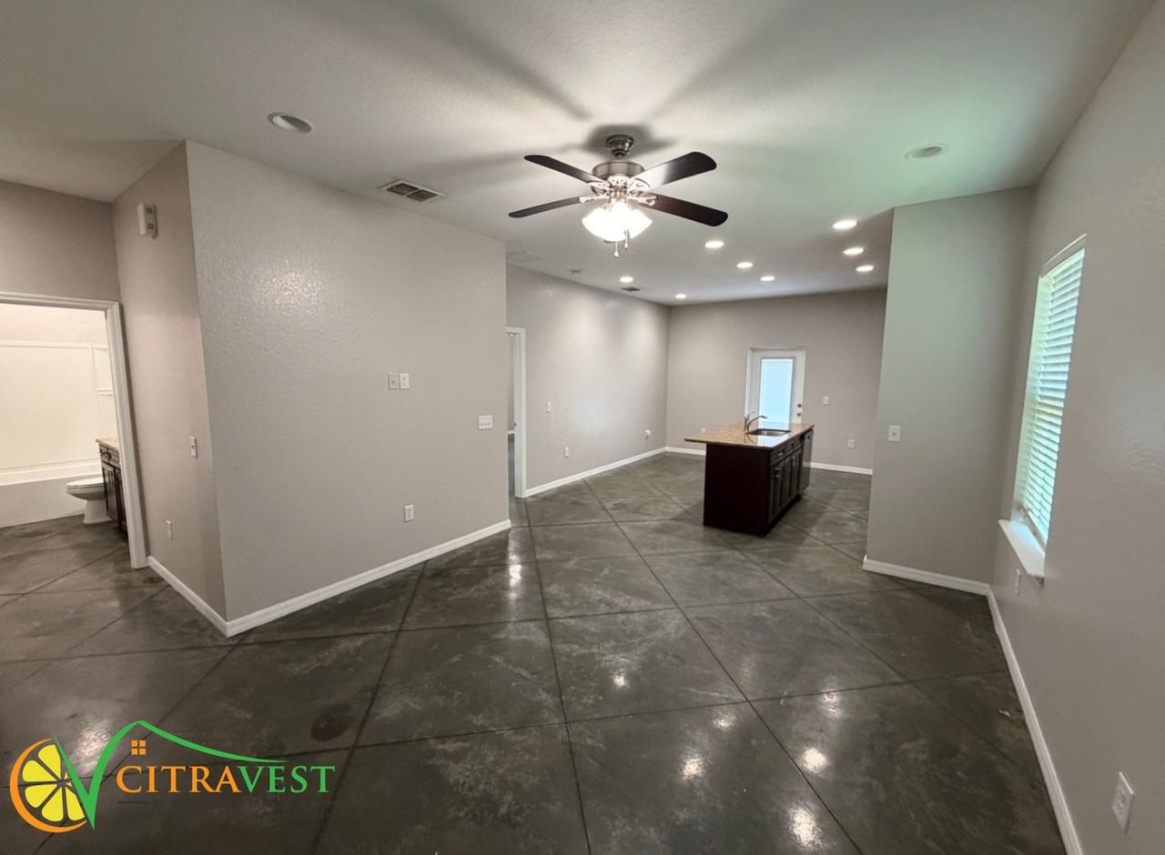 2908 Whispering Trails Dr - Photo 2 of 11