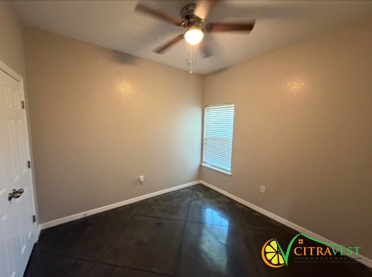 2908 Whispering Trails Dr - Photo 4 of 11