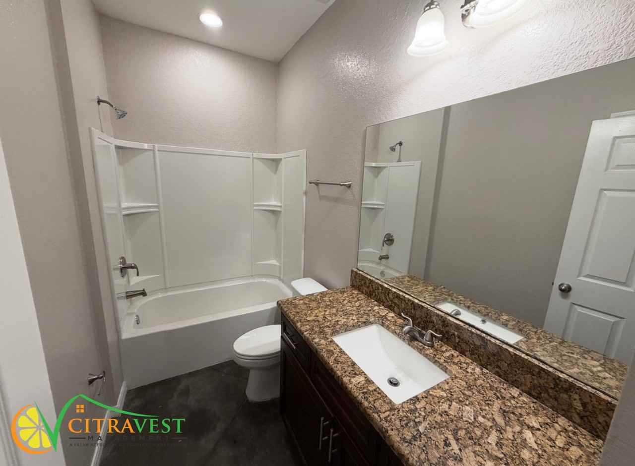 2908 Whispering Trails Dr - Photo 5 of 11