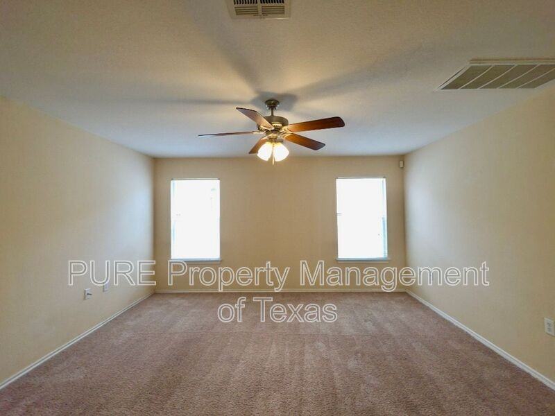 7412 Cayenne Ln - Photo 3 of 32