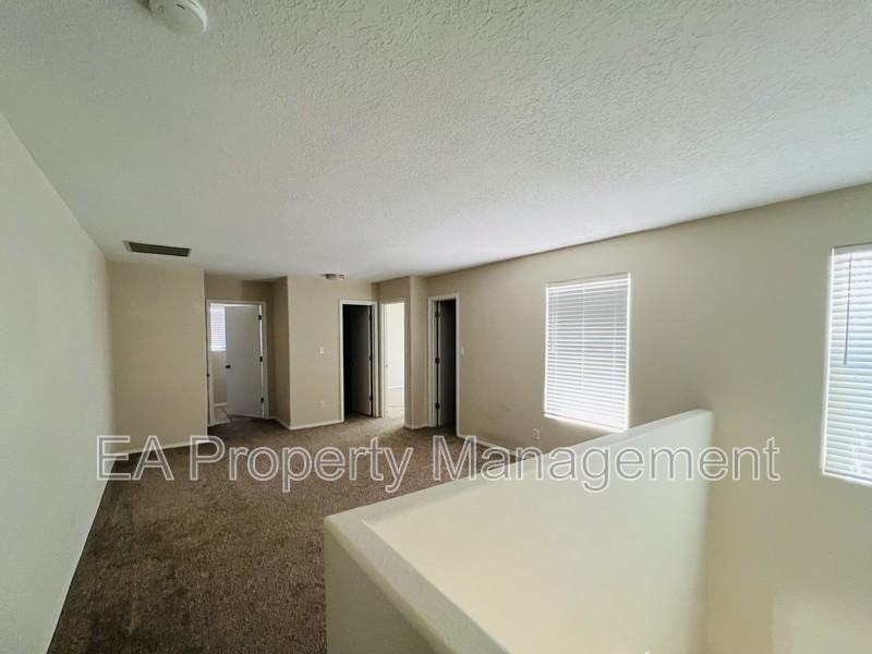 4257 Altura Mesa Ln Ne - Photo 5 of 15
