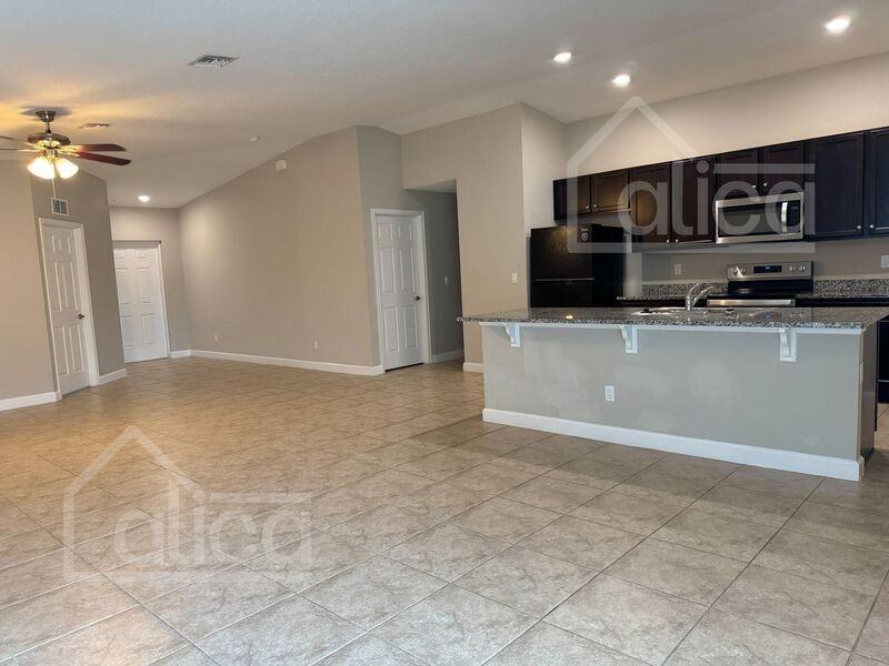 735 Gelaso St Sw - Photo 7 of 23