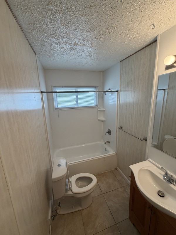 29708 Grandview St - Photo 2 of 7