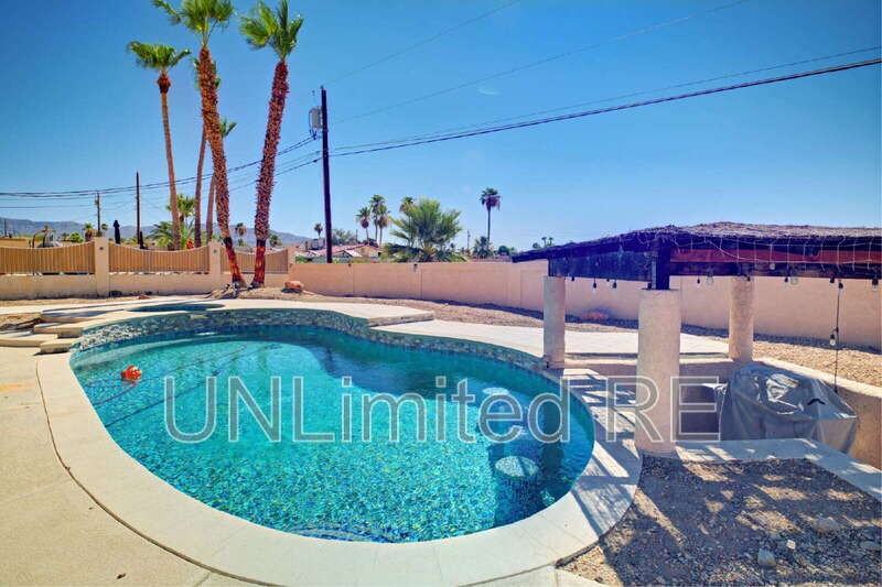 304 Acoma Blvd S - Photo 7 of 50