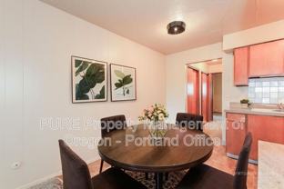 1135 Se 27th Ave - Photo 1 of 1