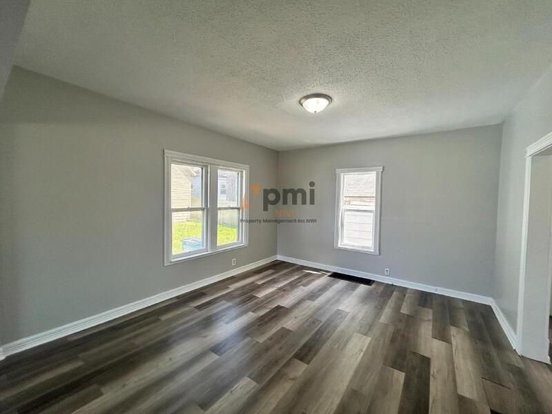 906 2nd St - Photo 7 of 19