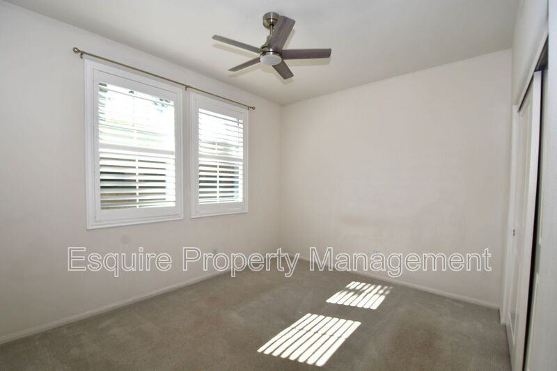 433 Castiano St - Photo 5 of 43