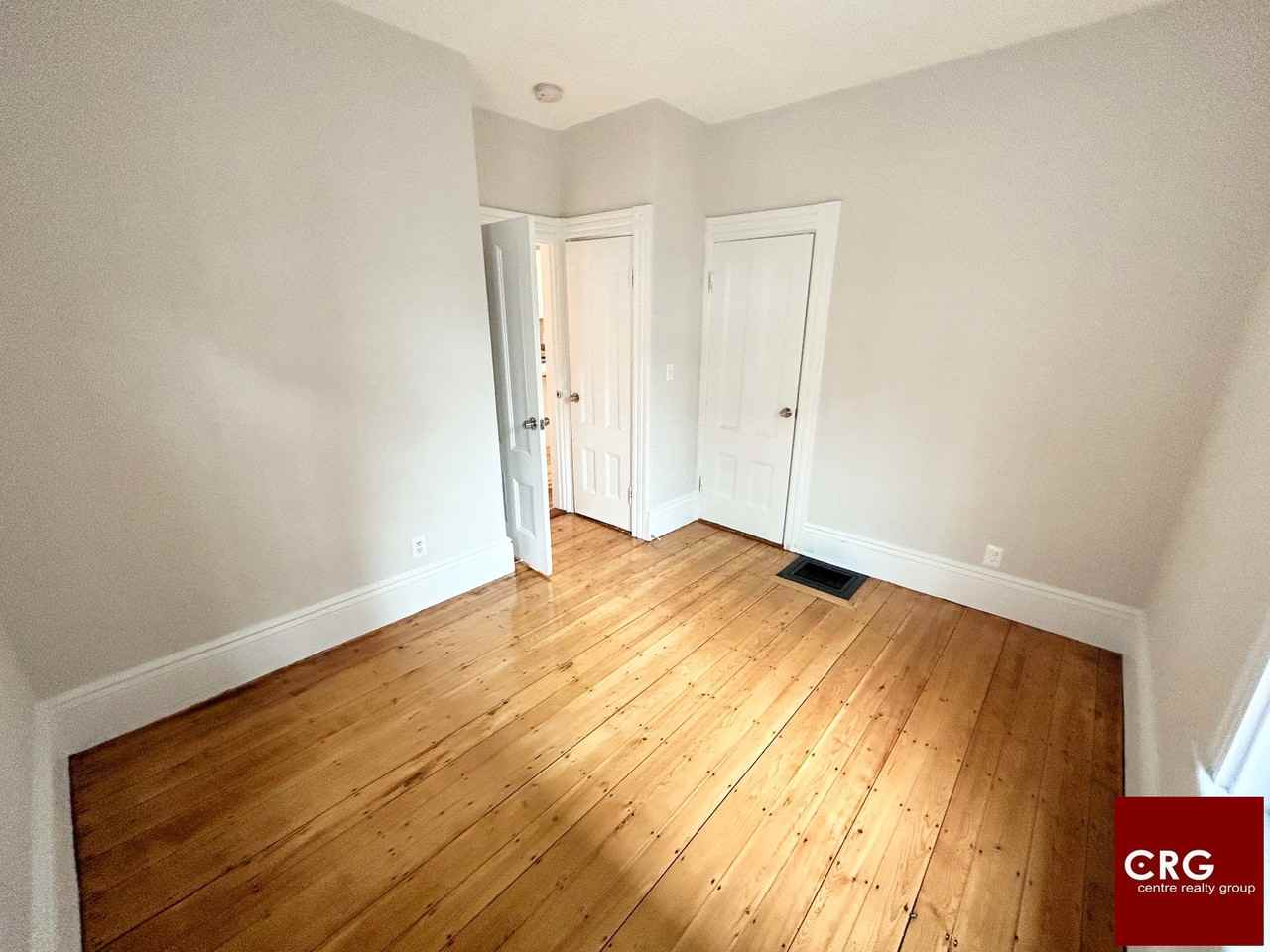 11 Buttonwood St #1A - Photo 6 of 10