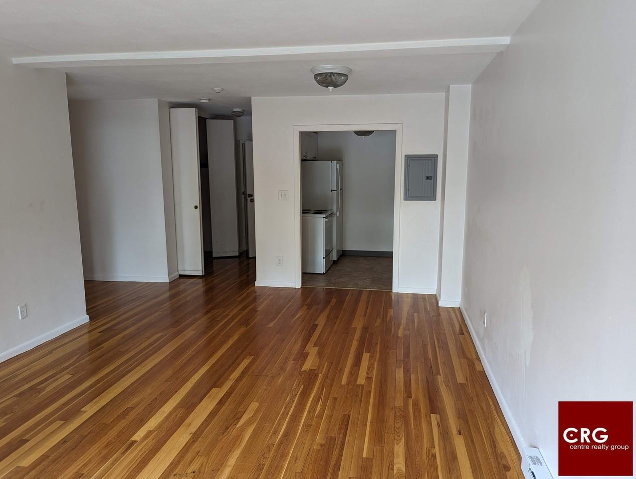 524 Highland Ave #11A - Photo 3 of 13