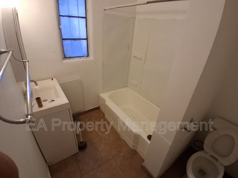 11th St Sw - Photo 6 of 10