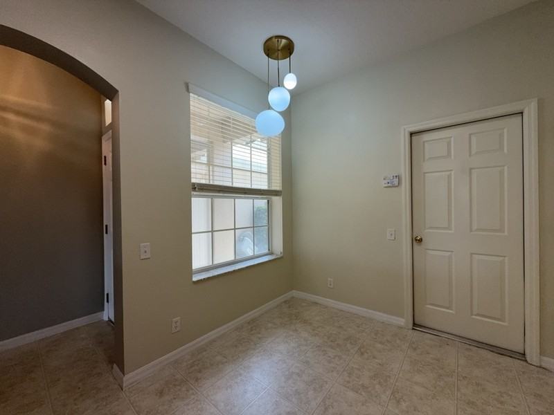 9818 Fan Palm Way - Photo 4 of 33