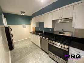 Chiswick Rd #8 - Photo 1 of 1