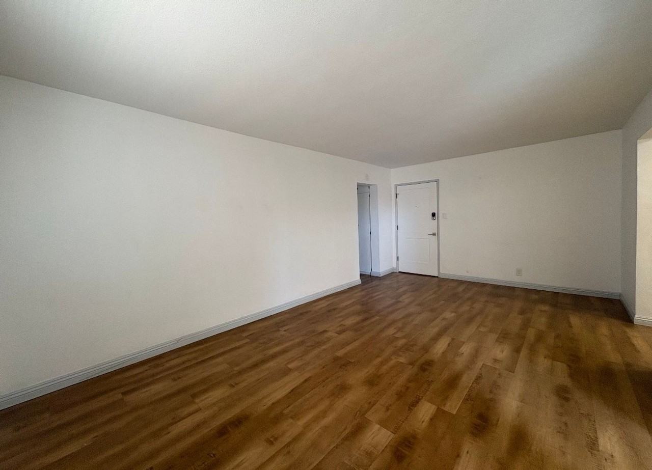 1518 E 3rd St. in Long Beach - Photo 3 of 8