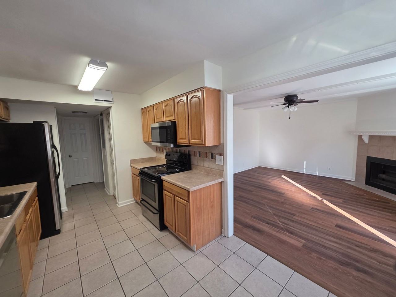 1016 Todd Preis Dr - Photo 4 of 37