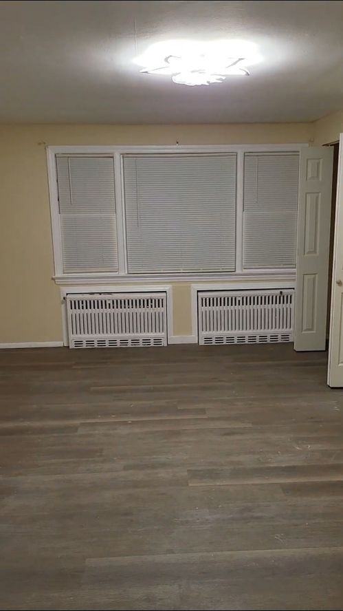 1143 Hastings Pkwy - Photo 3 of 6