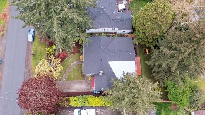 15209 6th Ave Ne #NA - Photo 3 of 21