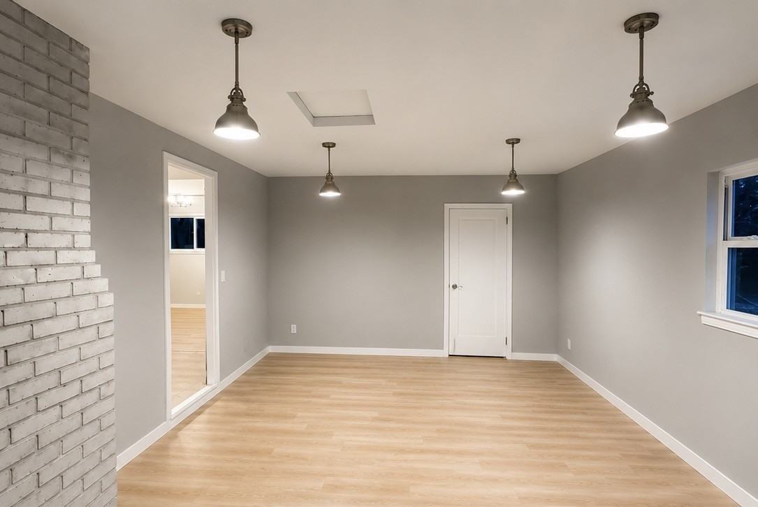 15209 6th Ave Ne #NA - Photo 7 of 21