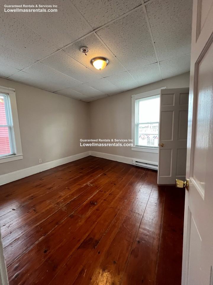 7 Exeter St #3R - Photo 6 of 11