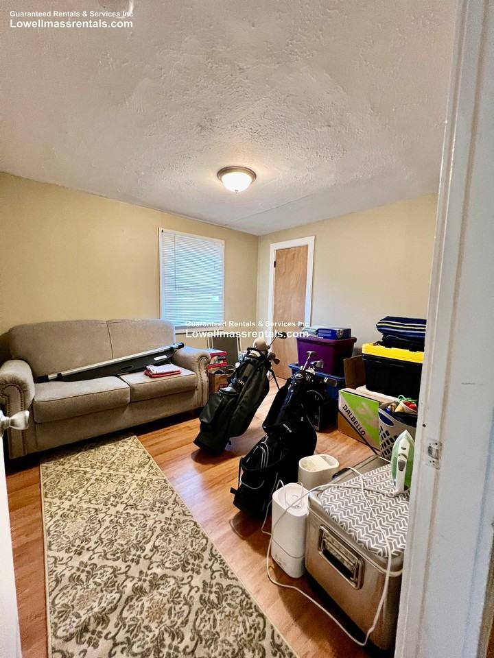 48 Alma St - Photo 4 of 9
