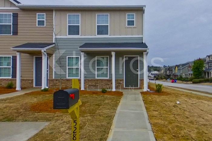 528 Ivy Brook Way