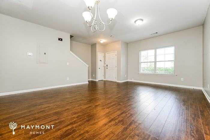 3013 Bonnes Dr - Photo 5 of 16