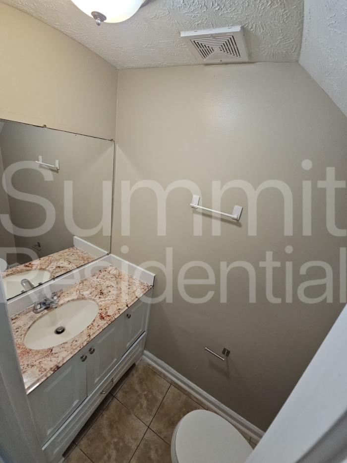 5950 Stonewall Dr - Photo 6 of 17
