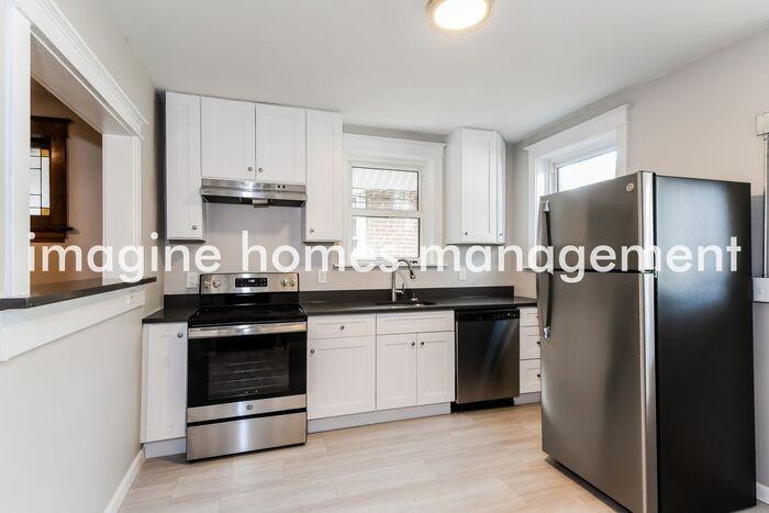 6275 Marmaduke Ave - Photo 7 of 15