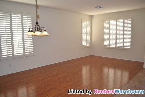 1744 W Frye Rd - Photo 3 of 20