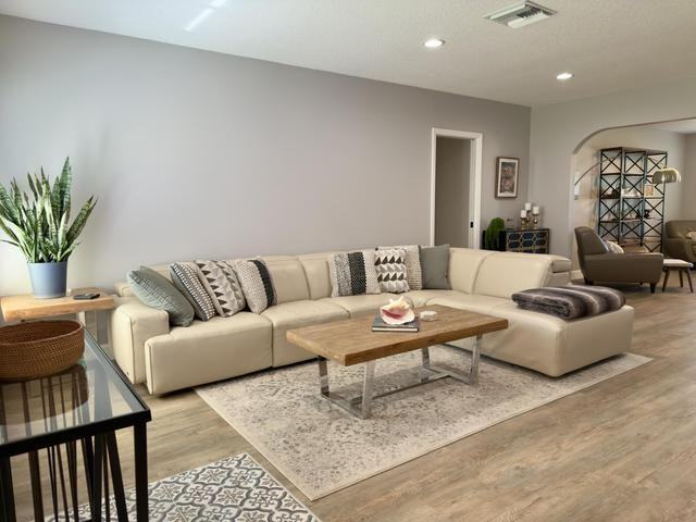 367 Northwest 42nd Street - Photo 6 of 8