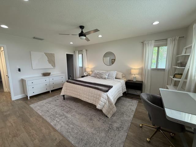 367 Northwest 42nd Street - Photo 7 of 8