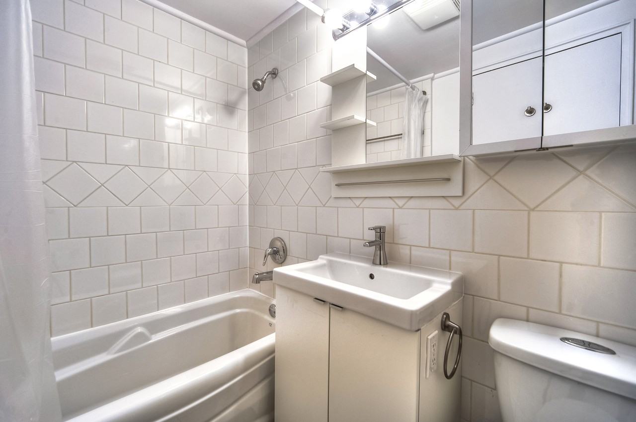 1010 Rue Cherrier — photo 3