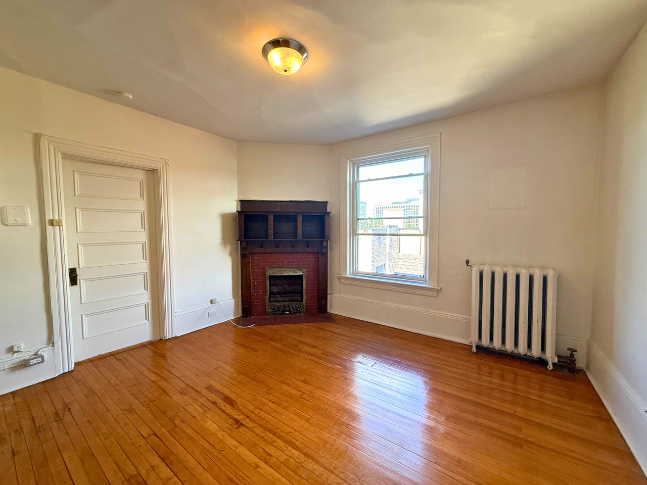 The Mackenzie Apartments - Photo 6 of 29