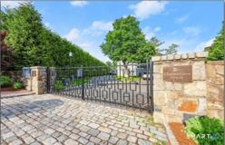 1 Island Dr #9 - Photo 1 of 1