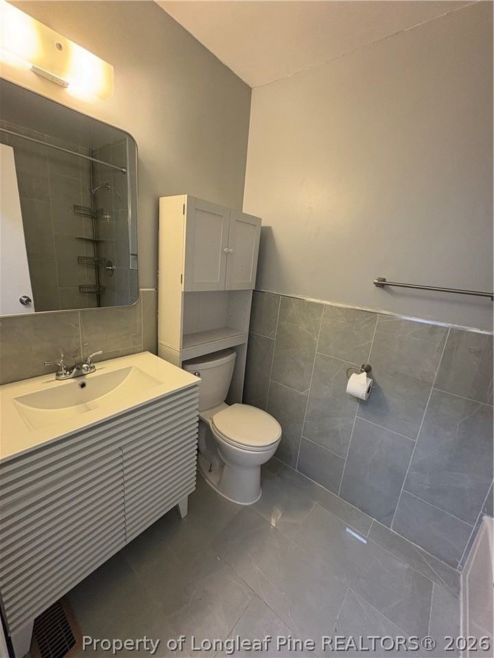 4418 Atlantic Ave - Photo 6 of 13