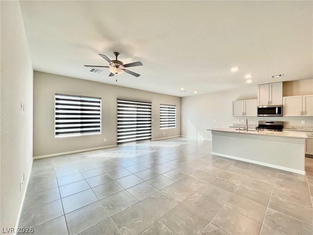 7845 Morganite Ave - Photo 3 of 21