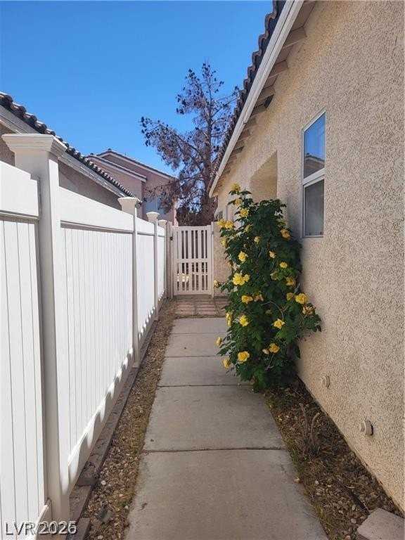 7951 Sky Birch Ct - Photo 2 of 15