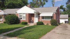 9924 Roseland St - Photo 1 of 1