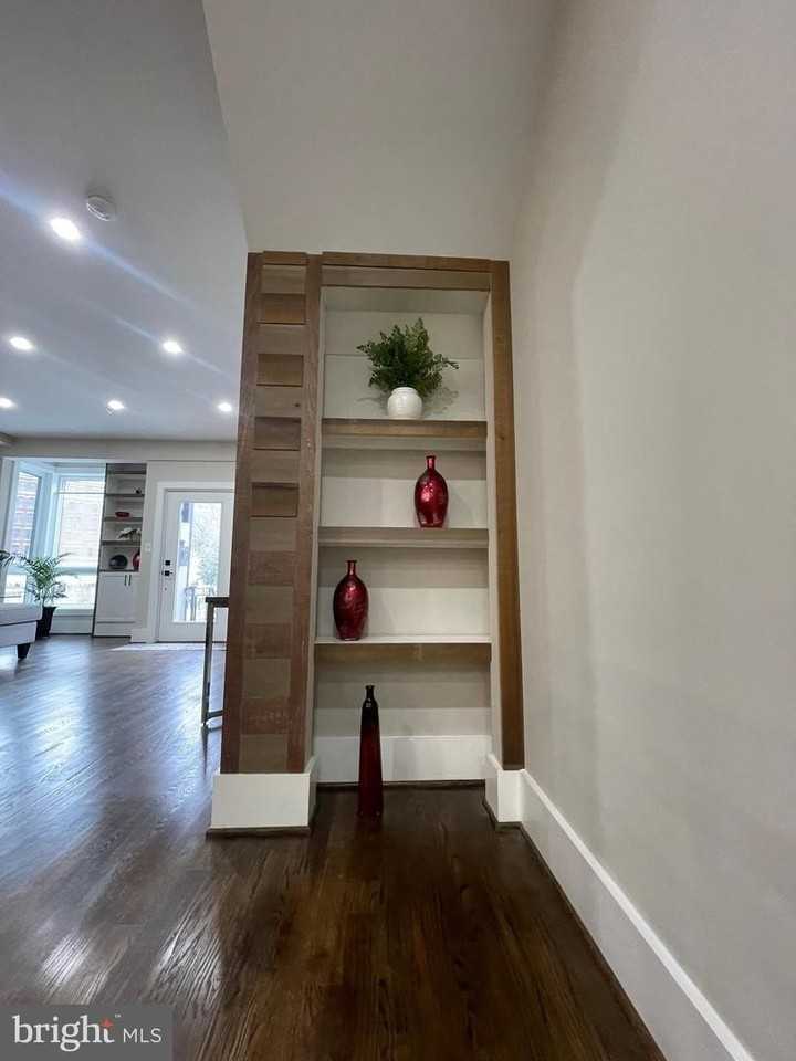 3721 New Hampshire Ave Nw - Photo 5 of 11