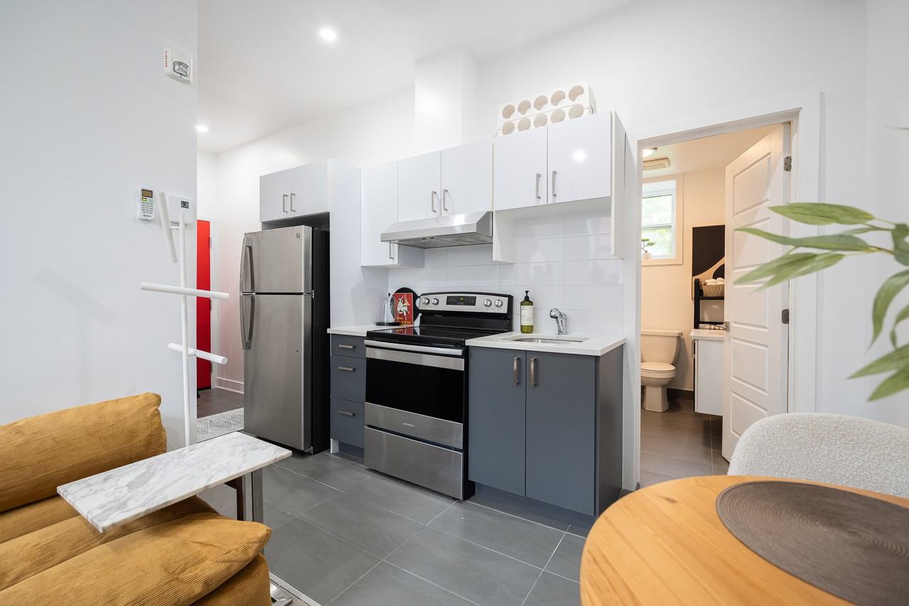 2238 Rue Du Souvenir — photo 1