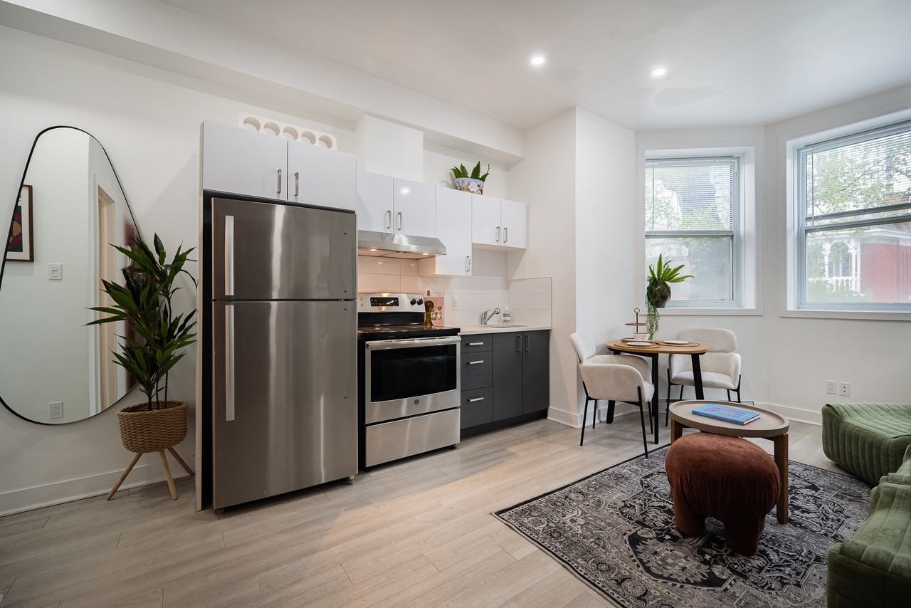 2238 Rue Du Souvenir — photo 1