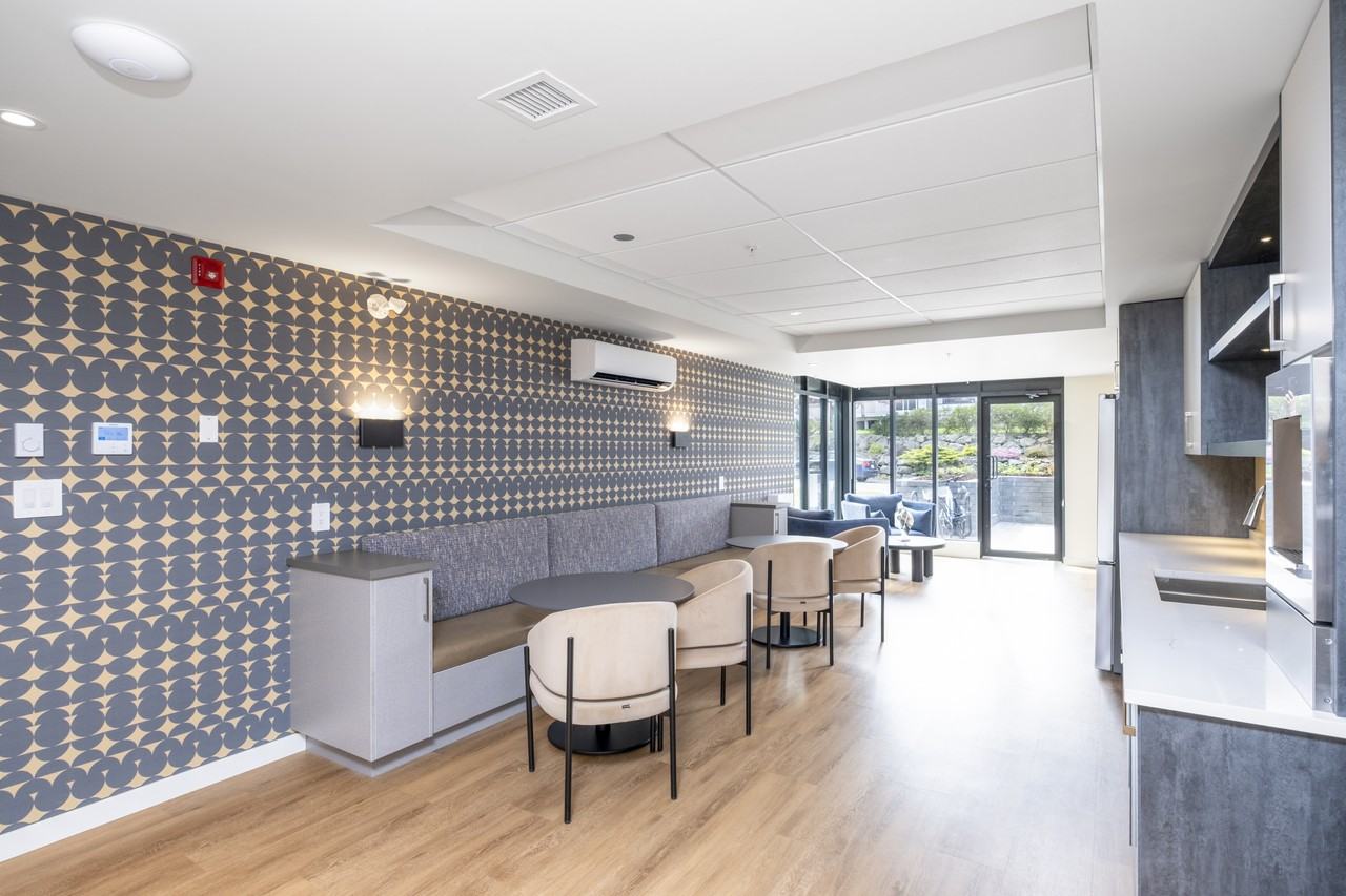 Vue Residences - Photo 7 of 18