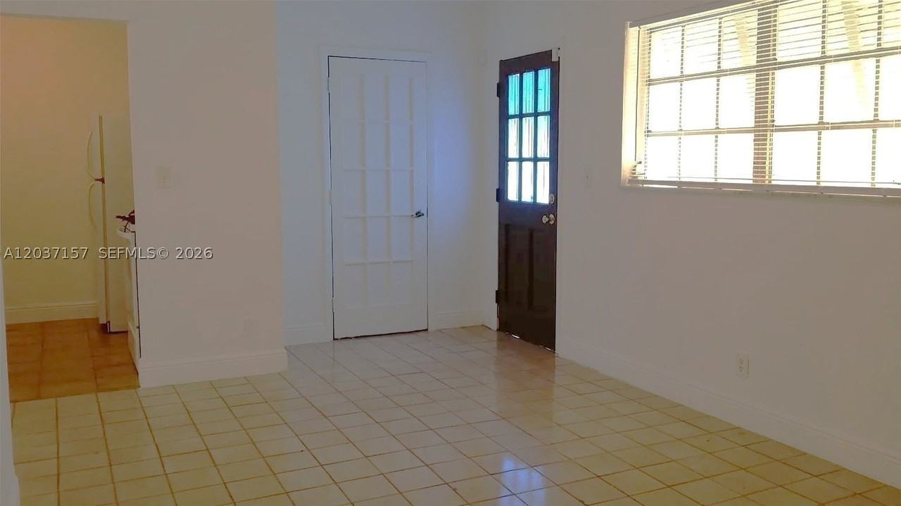 2010 Nw 70th St - Photo 2 of 22